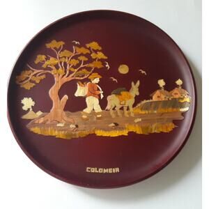 Vintage Columbian Wood applique Wall Plate Beautiful Versatile